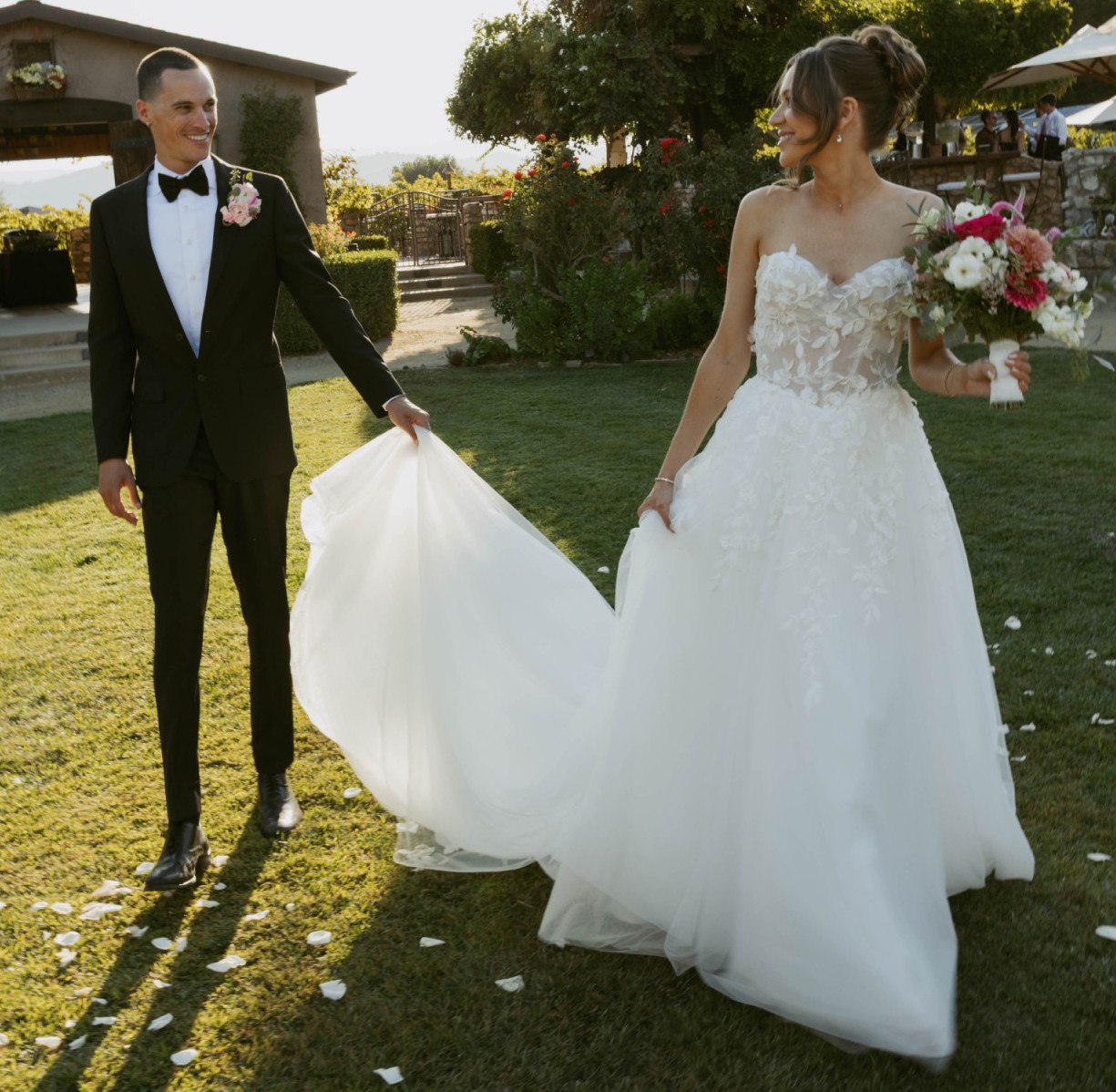 Serene By Madi Lane, Estella Wedding Dress Save 38% - Stillwhite