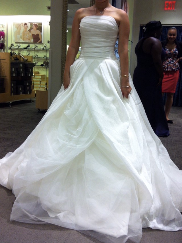 Vera Wang 35100165 New Wedding  Dress  on Sale Stillwhite 