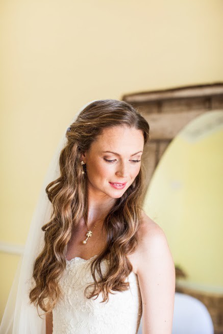 Half-up Wedding Hairdo Half-up Wedding Hairdo