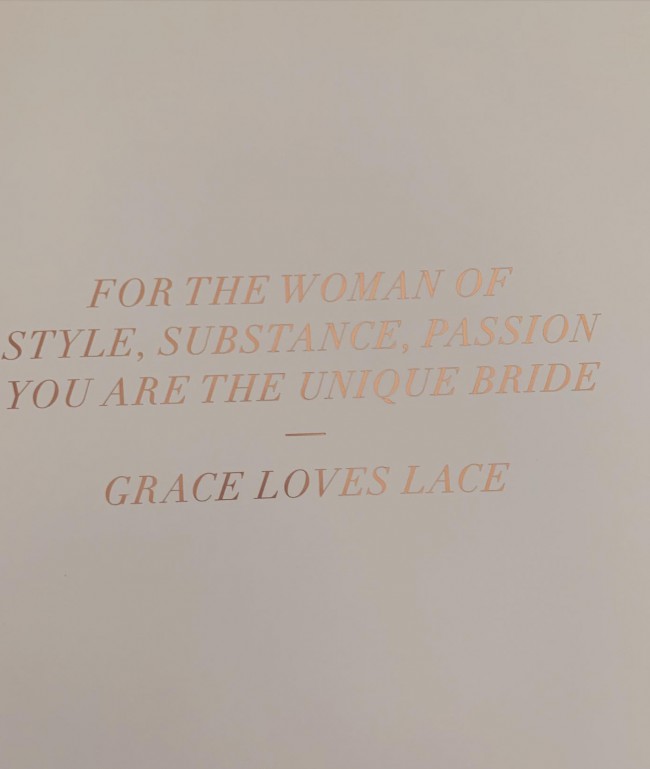 mia grace loves lace