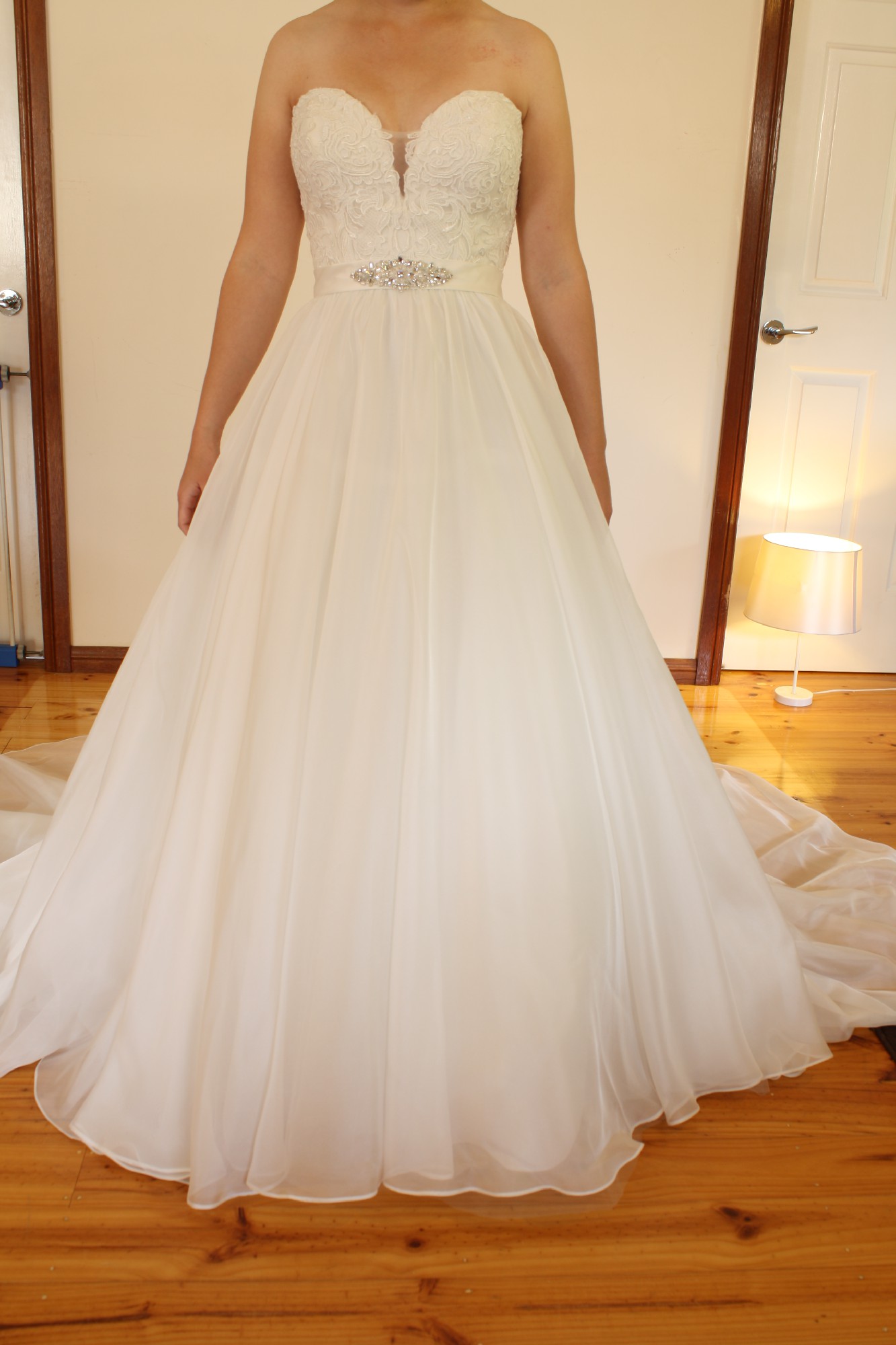 Luv Bridal New Wedding Dress Save 83% - Stillwhite
