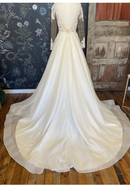 Paloma Blanca 4744 Wedding Dress Save 75% - Stillwhite