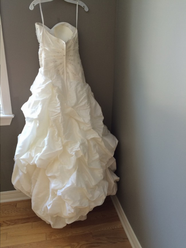 Bonny 821 Used Wedding Dress on Sale 96% Off - Stillwhite Canada
