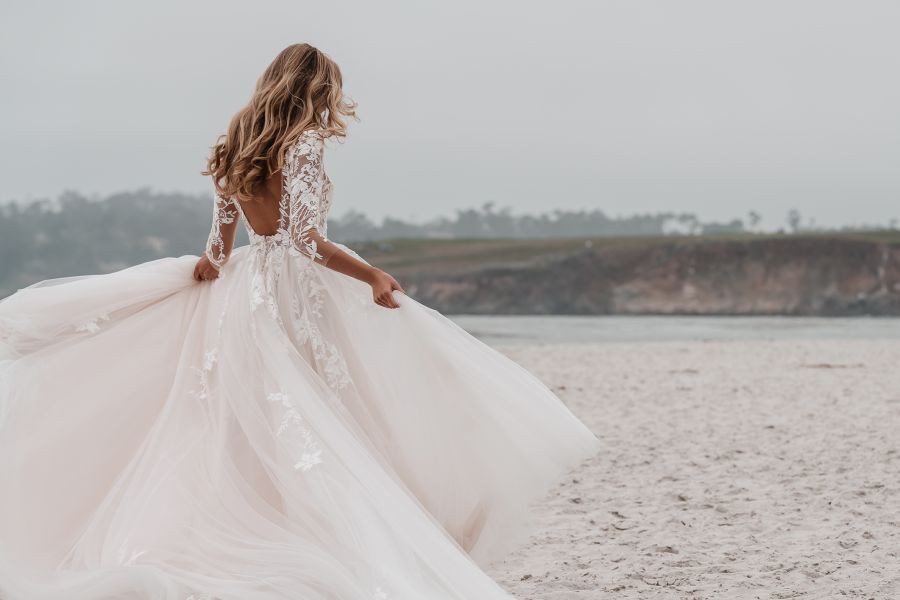 wedding dresses in niagara falls ontario How stunning our beautiful bride Leanna on her gown. Absolutely gorgeous! Thank you for having Sharleez Bridal part of your big day. It was a pleasure. We wish you all the best, blessings and life