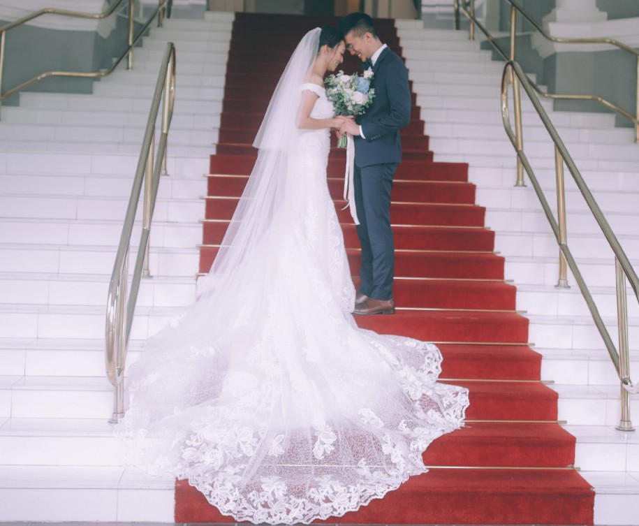 Rosa Clara, TWO - Spanish Lace Used Wedding Dress Save 89% - Stillwhite Rosa Clara, TWO - Spanish Lace Used Wedding Dress Save 89% - Stillwhite