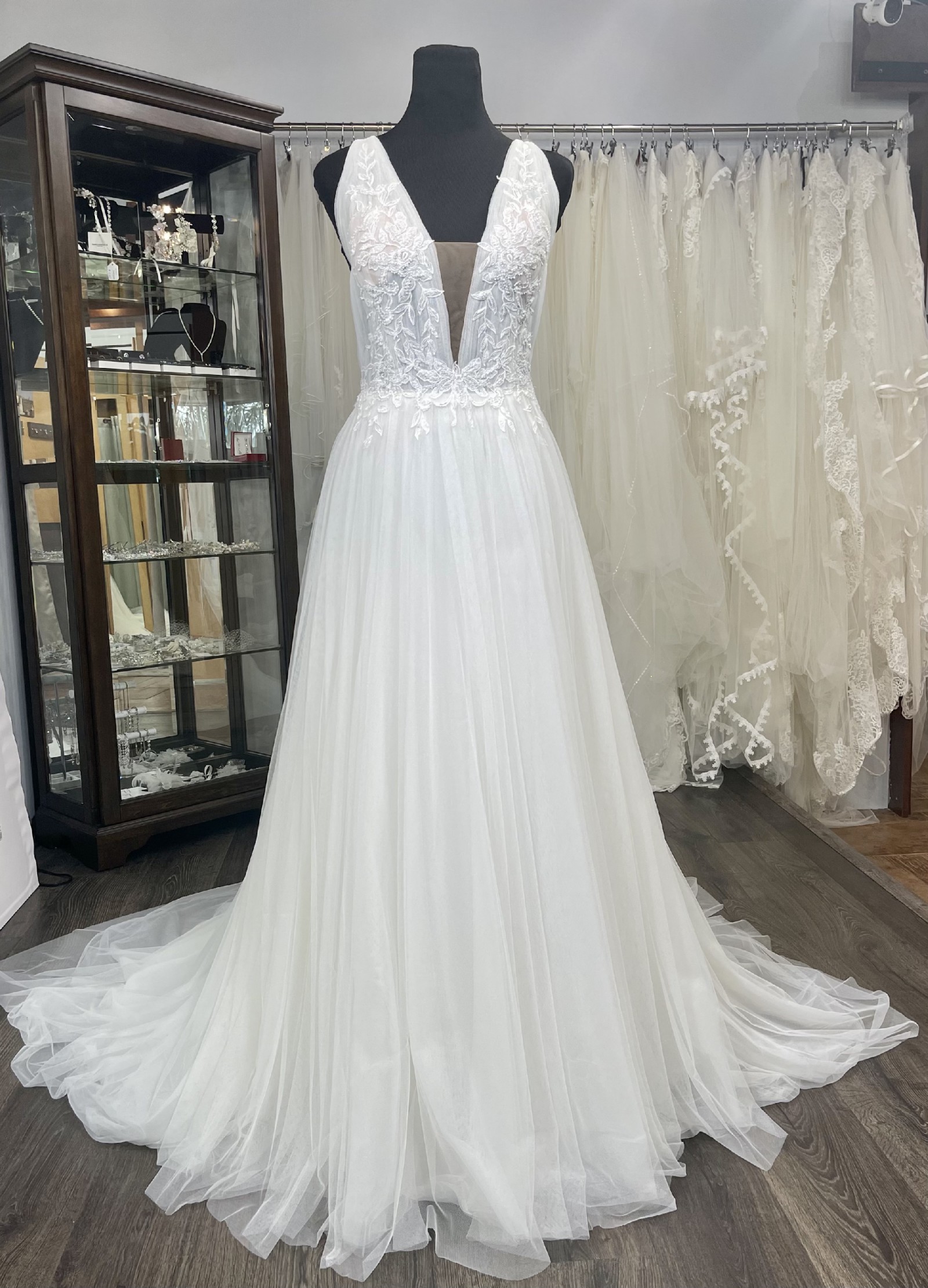 Maggie Sottero McKenna Sample Wedding Dress Save 20% - Stillwhite