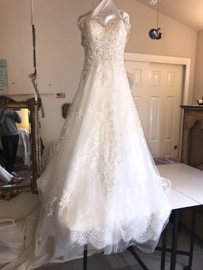 Randy Fenoli Alicia Used Wedding  Dress  on Sale 65 Off 