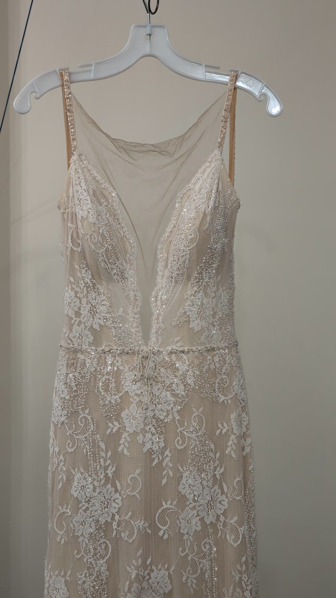 Galia Lahav, G-404
