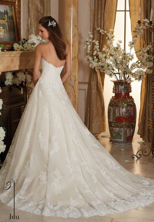 Morilee 5473 Sample Wedding Dress Save 