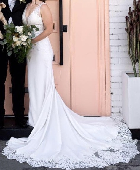 Essense of Australia Preowned Wedding Dress Save 51% - Stillwhite