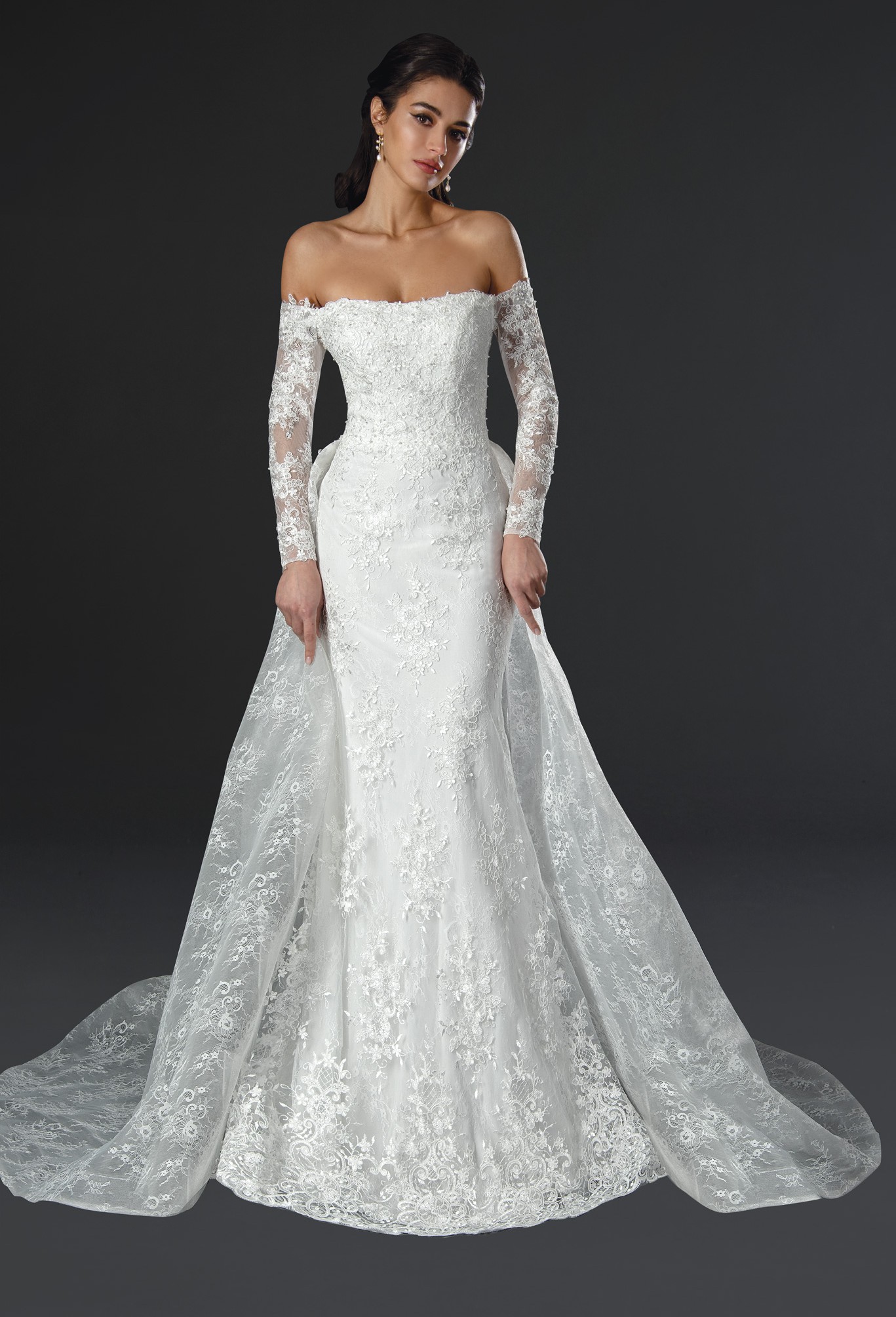 Stella Couture New Wedding Dress - Stillwhite