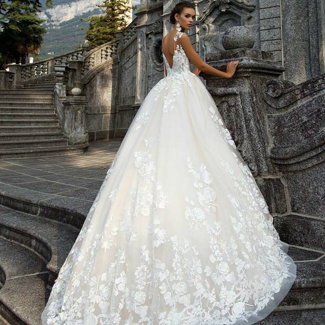 Vonve Bridal Couture Milena Preloved Wedding Dress Save 50% - Stillwhite