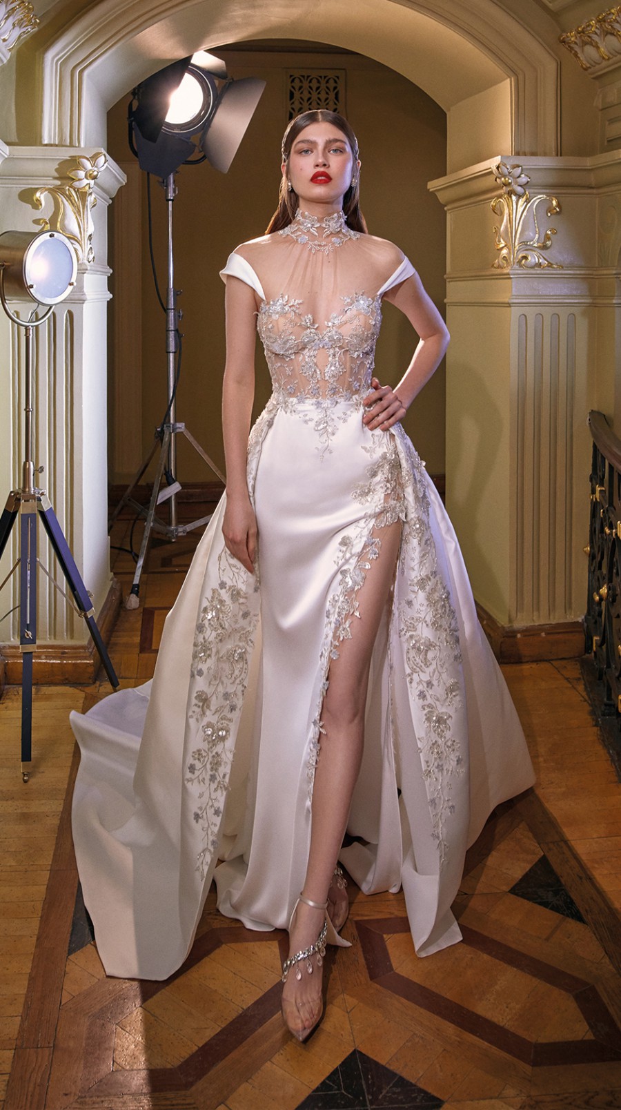 Galia Lahav Galia Lahav