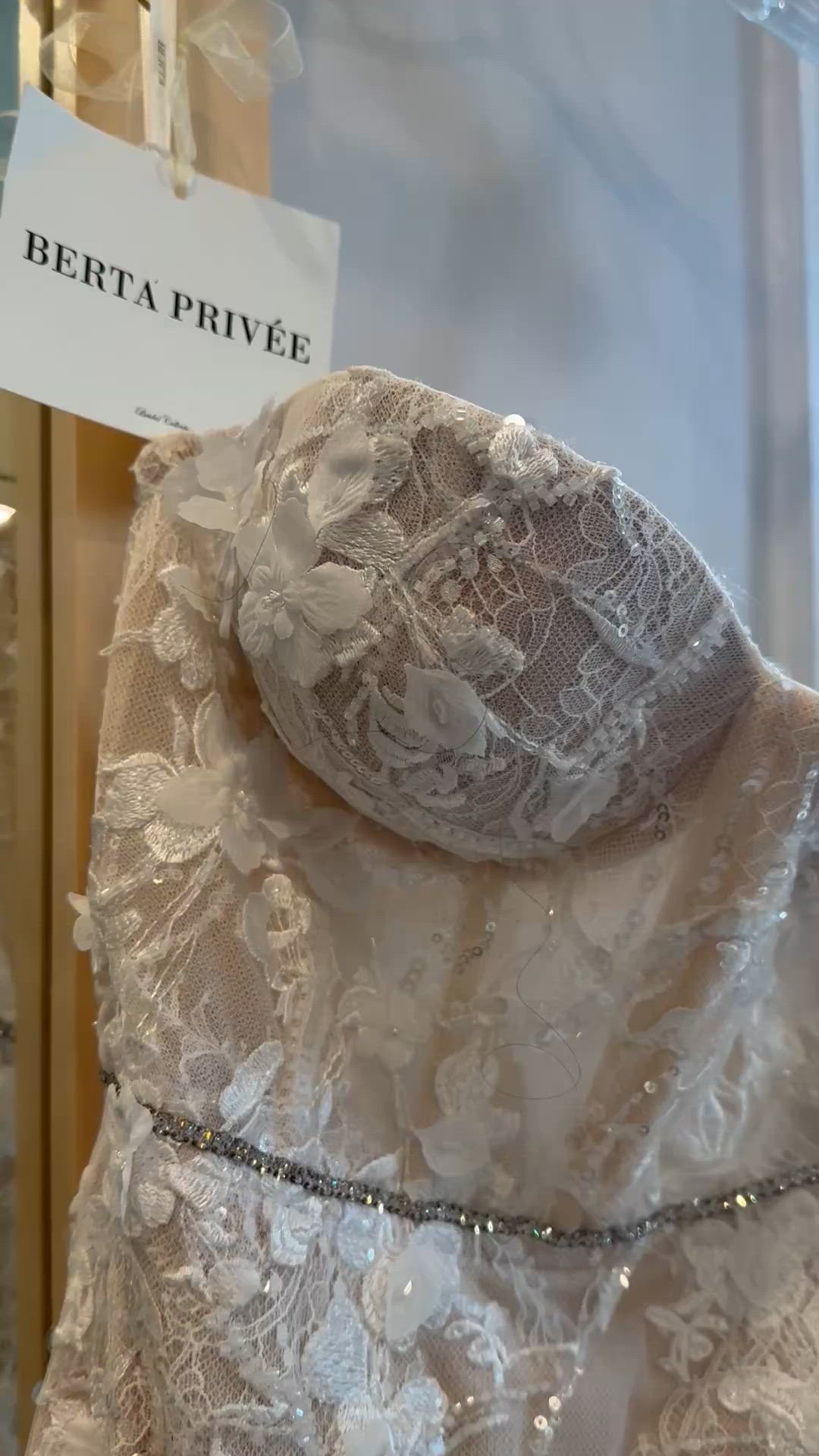 Berta Privee, 21-P02