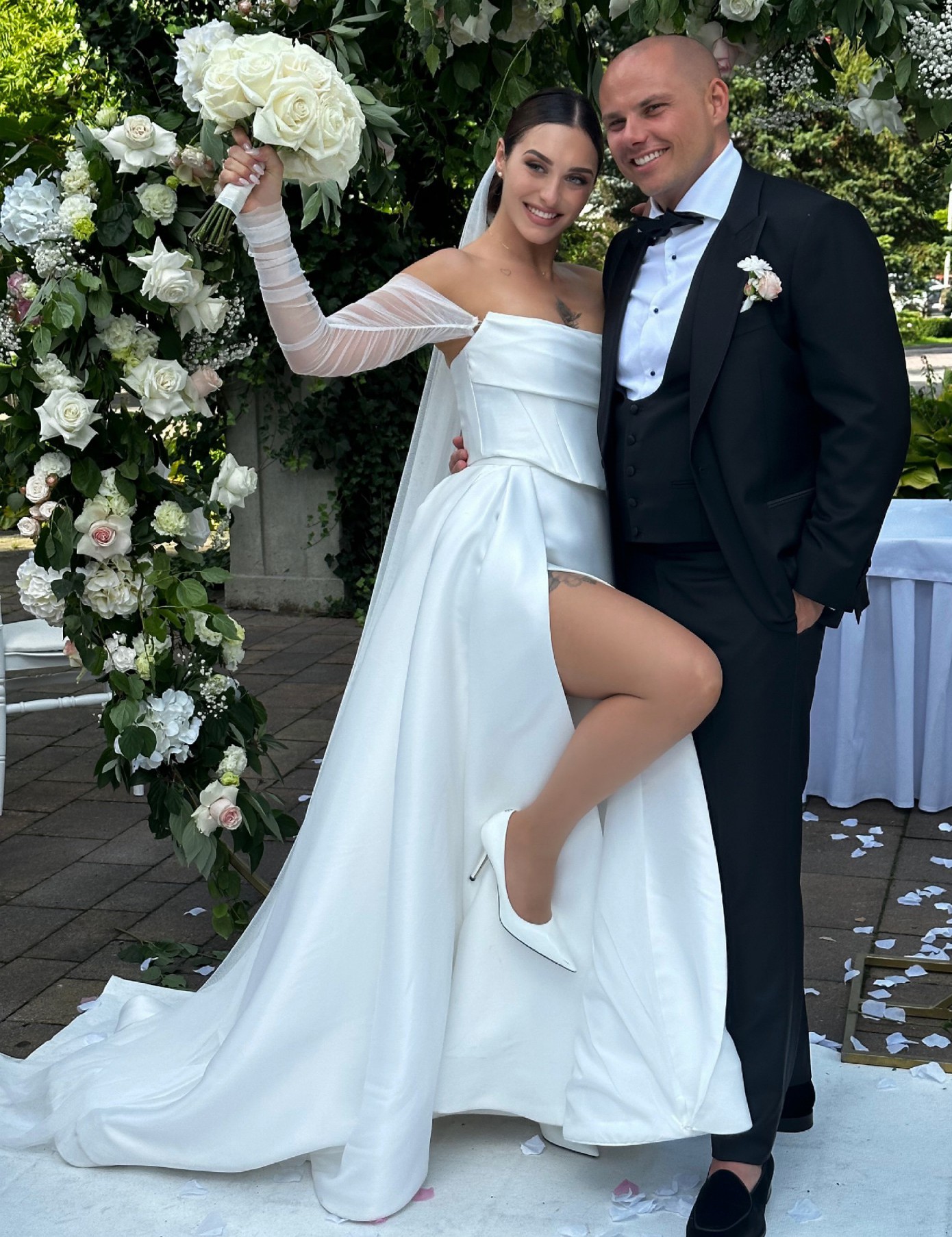 Chosen By KYHA KASIA CORSET and MILFORD SKIRT Wedding Dress Save 46