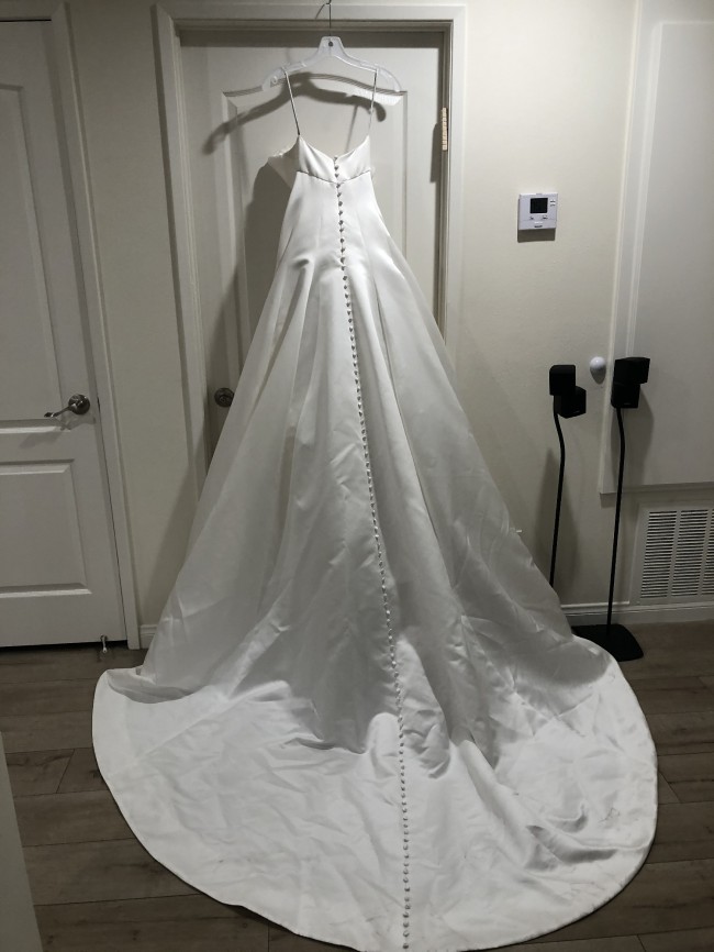 monique lhuillier kingsley