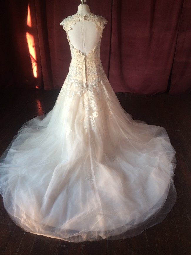 Cb Couture B085S Sample Wedding Dress Save 10 Stillwhite