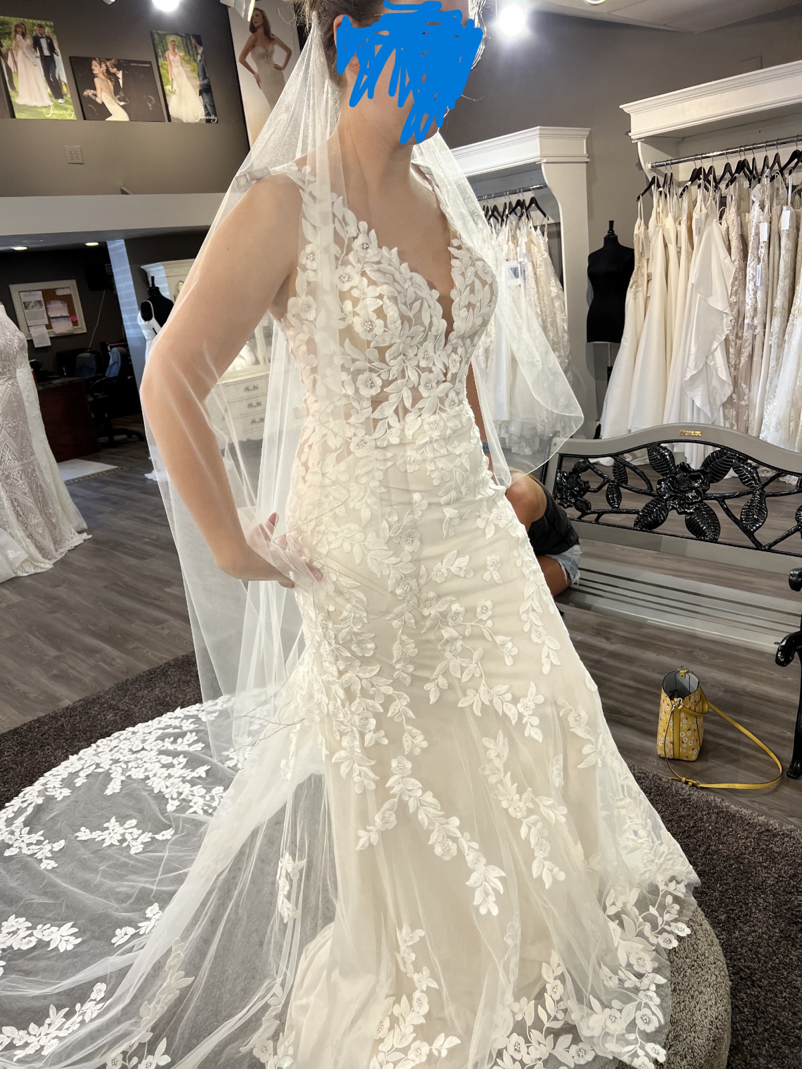 Allure Bridals 9909 New Wedding Dress Save 50% - Stillwhite