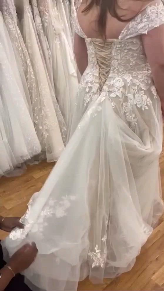 Tiffany's Bridal, TM5317 (Ivory/Cappuccino)