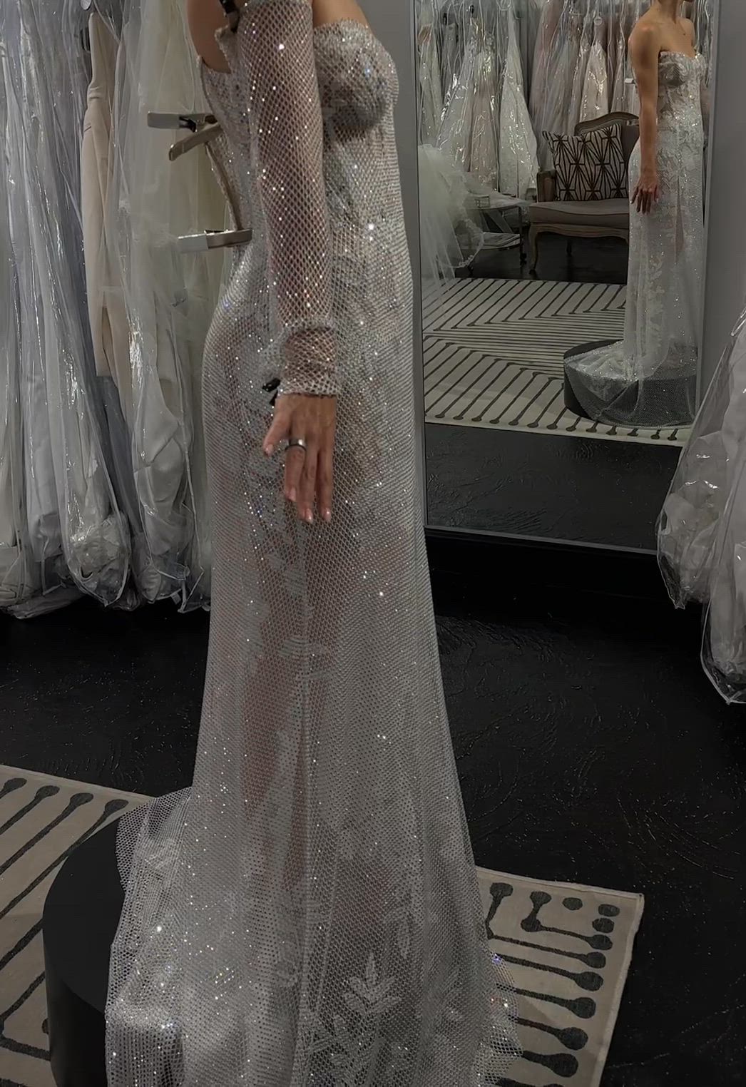Berta Privee, 24-P10