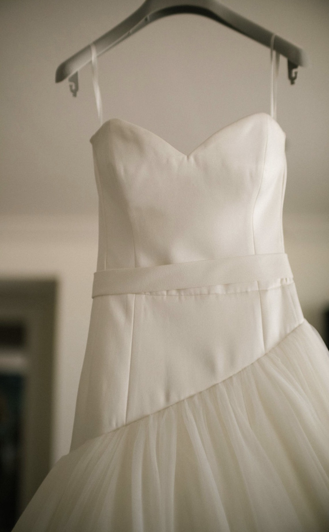 Viktor Rolf Diagonal Cut Tulle Gown Used Wedding Dress Save 54 Stillwhite