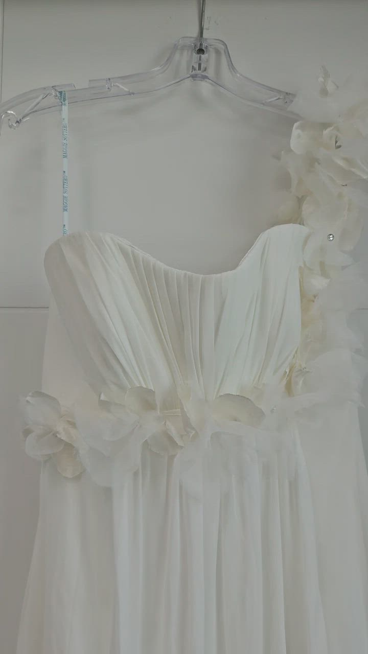 Maggie Sottero, Brand New, Video, Unaltered, Pristine Condition