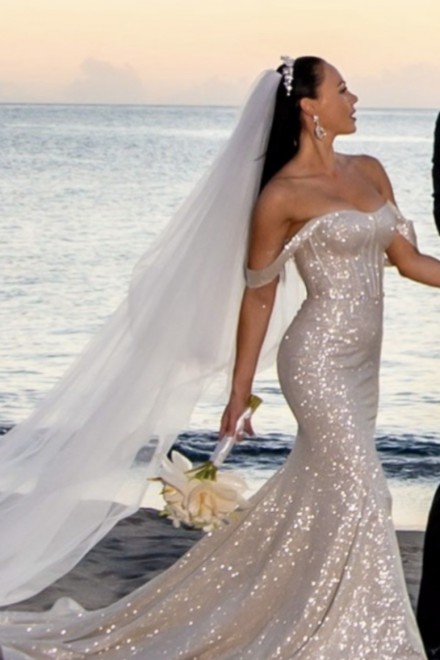 Luv Bridal EZANA Used Wedding Dress Save 47% - Stillwhite