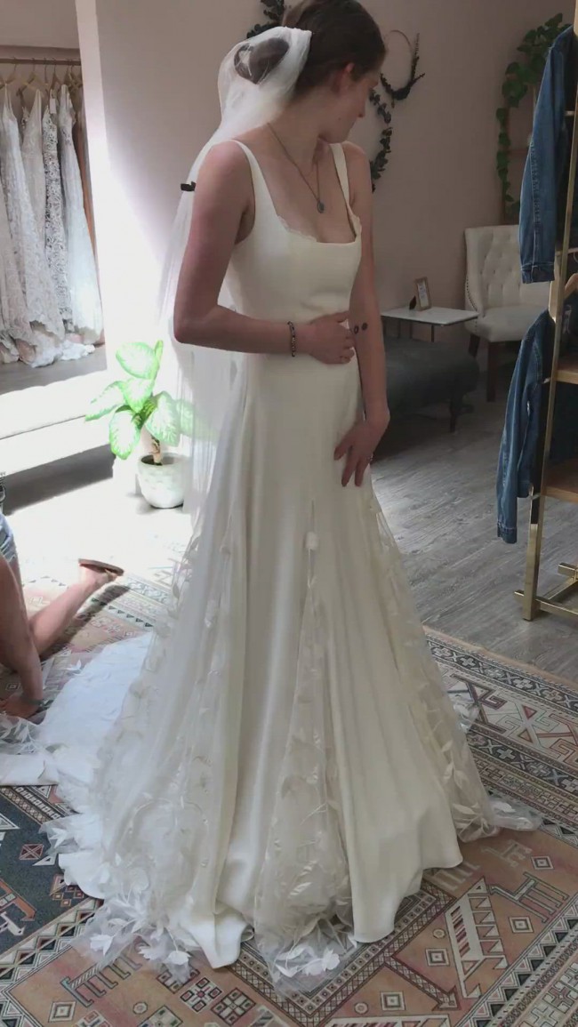 Alexandra Grecco Sienne Gown New Wedding Dress Save 26% - Stillwhite