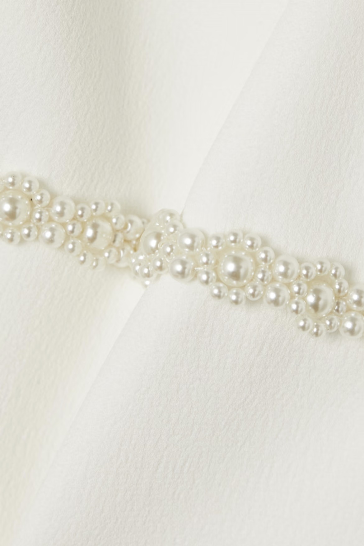 【REBECCA VALLANCE】カーメラ 装飾 サテン ミニ ドレス REBECCA VALLANCE☆エレガント花柄刺繍ドレスAmira Halter Midi