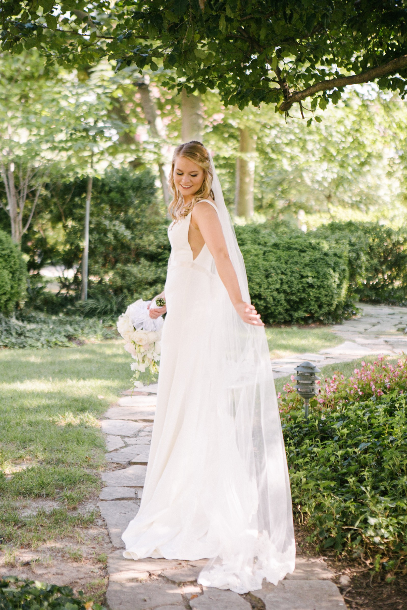 Sarah Seven Belmont Used Wedding Dress Save 63% - Stillwhite