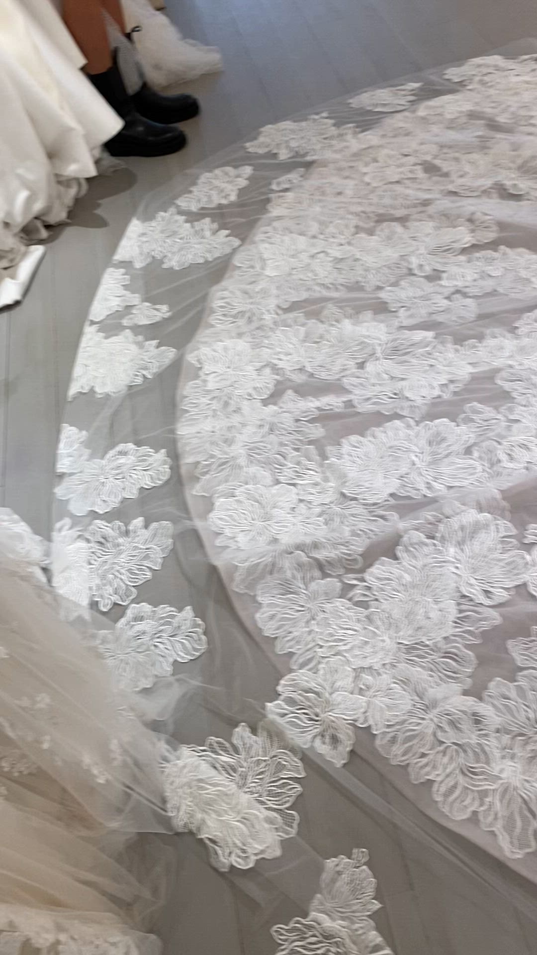 Monique Lhuillier, Masterpiece Gown