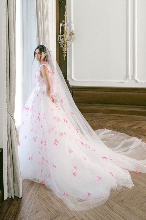 Monique Lhuillier Monique Lhuillier