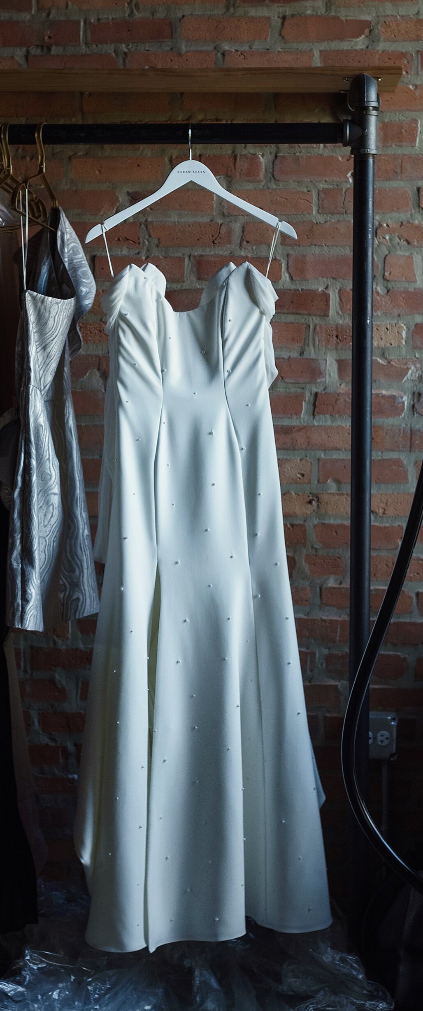 Sarah Seven Bronte dress out of budget -- love the ruched sheer sleeves and  snatched waist. Know of anything similar? 🙏 : r/weddingdress