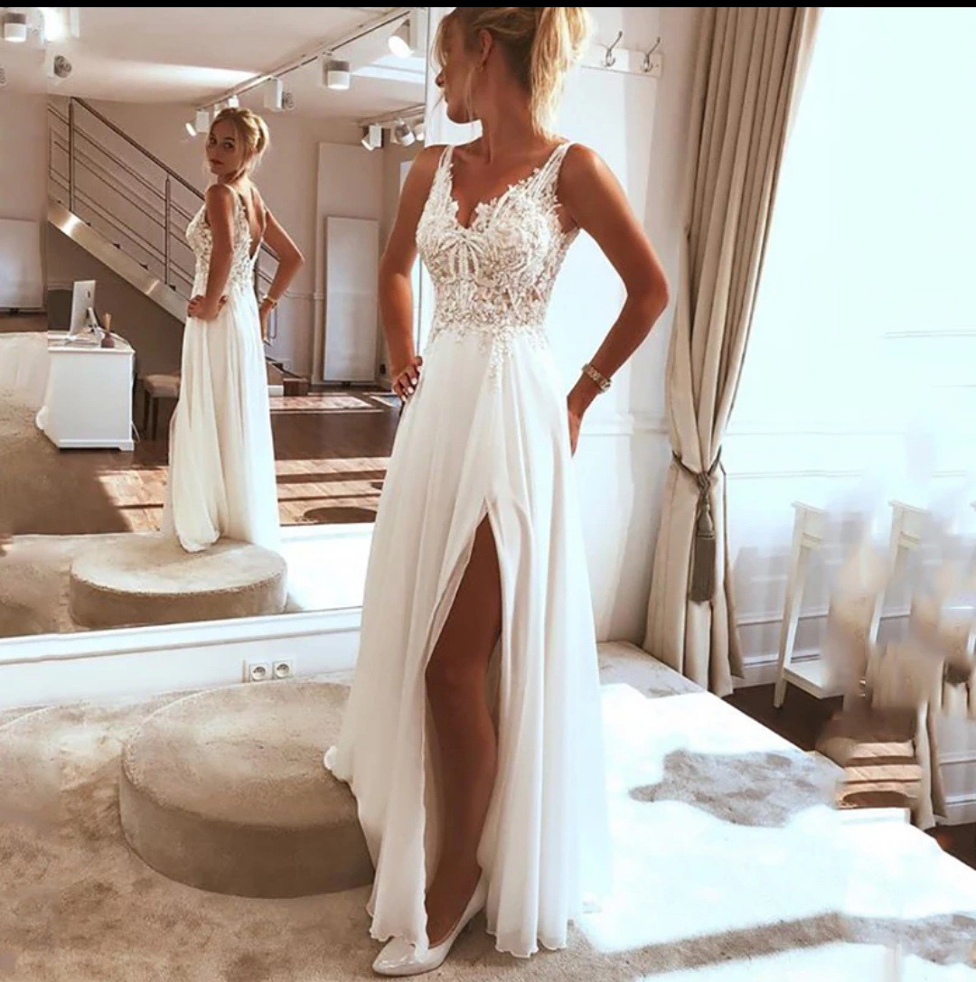 Beach wedding 2025 dresses 2019