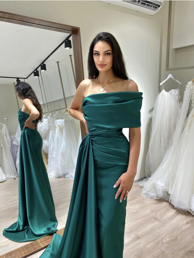 Fjolla Nila Green RTW dress