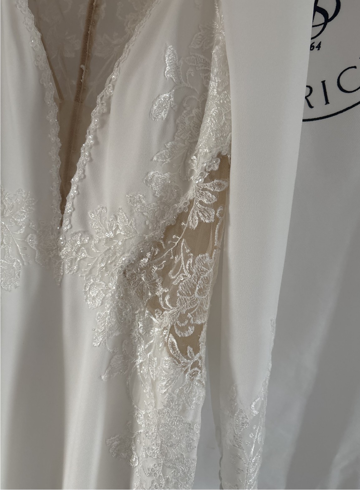 Pronovias New Wedding Dress Save 75% - Stillwhite