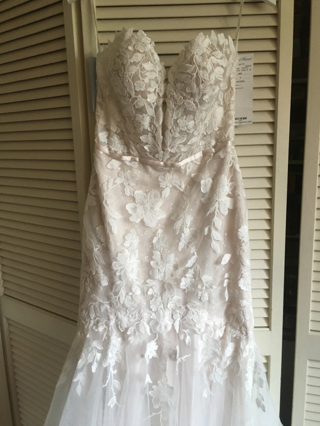 Paloma Blanca New Wedding Dress Save 36% - Stillwhite