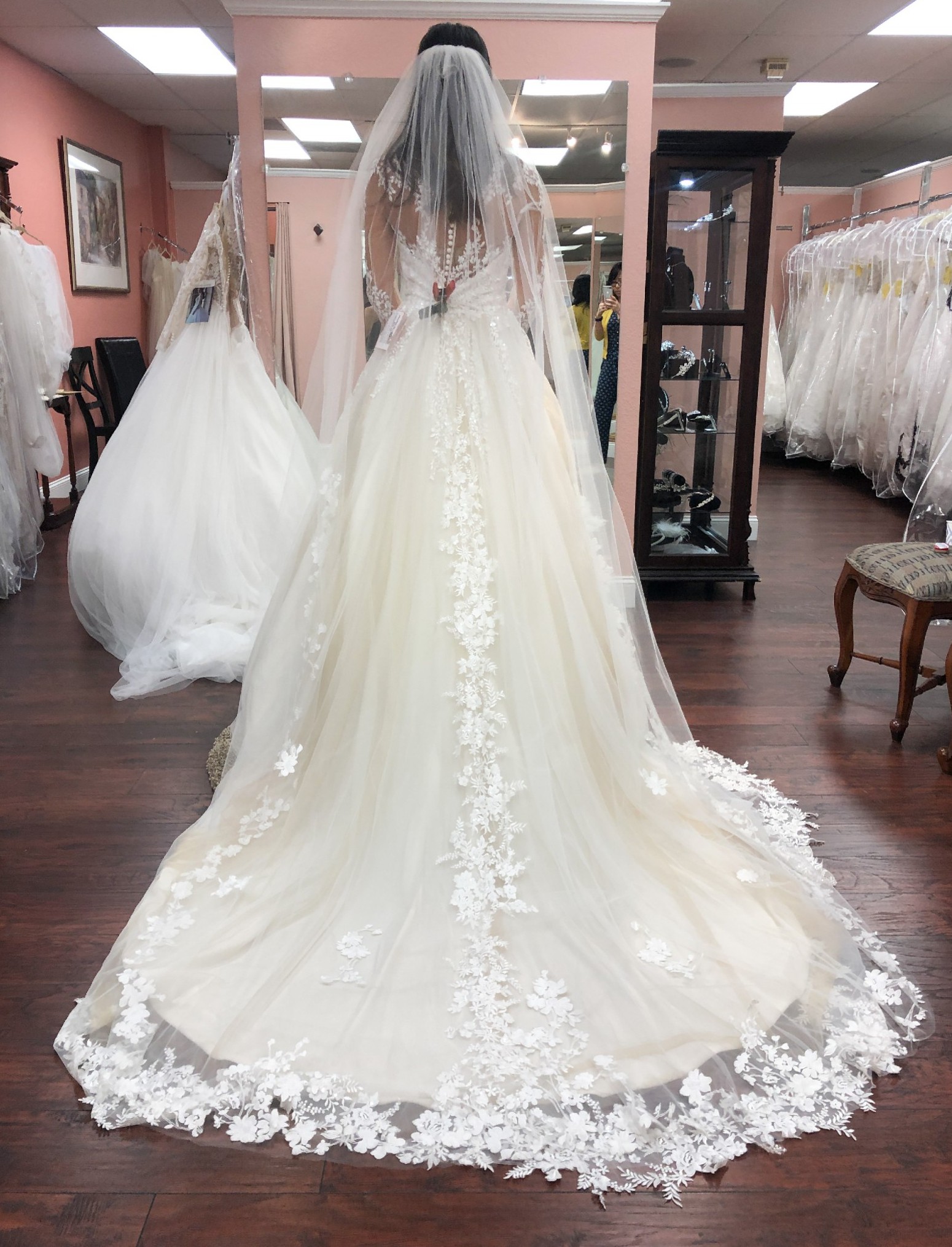 Cristiano lucci wedding clearance gowns