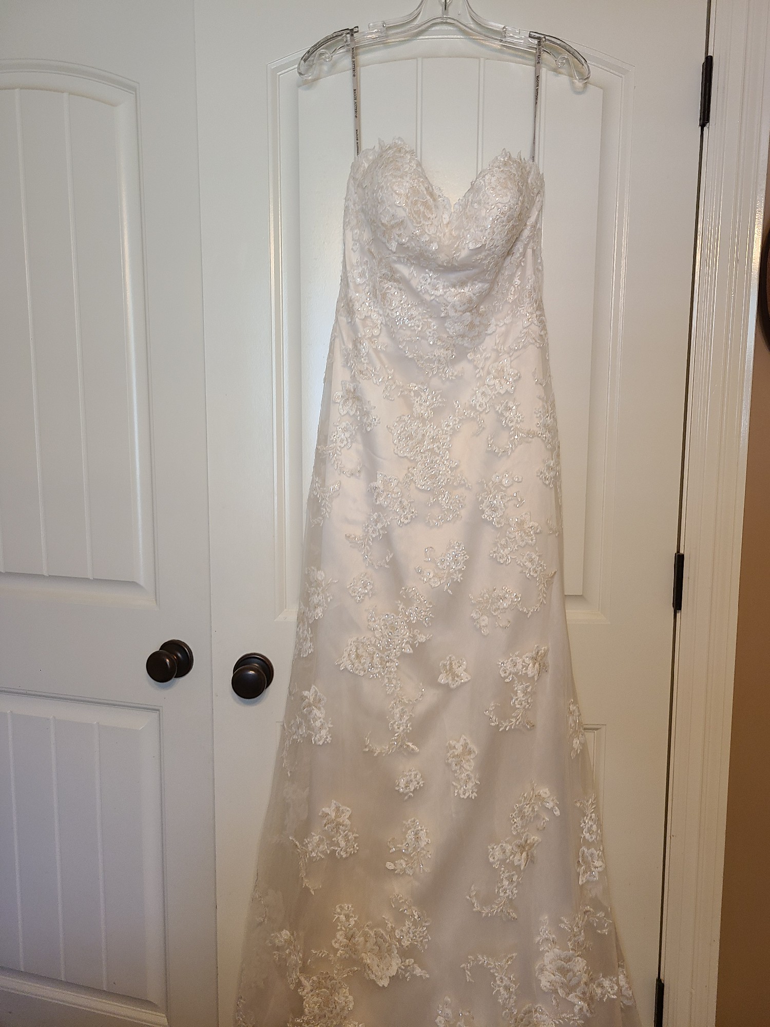 Maggie Sottero Rosaleigh New Wedding Dress Save 50% - Stillwhite