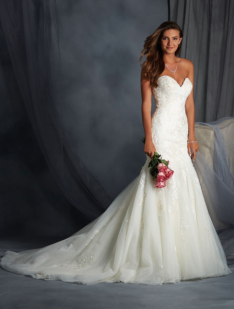 Alfred Angelo New Wedding Dress Save 75% Stillwhite