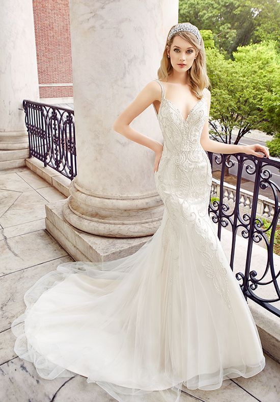 Val Stefani Calla New Wedding Dress On Sale 24 Off Stillwhite