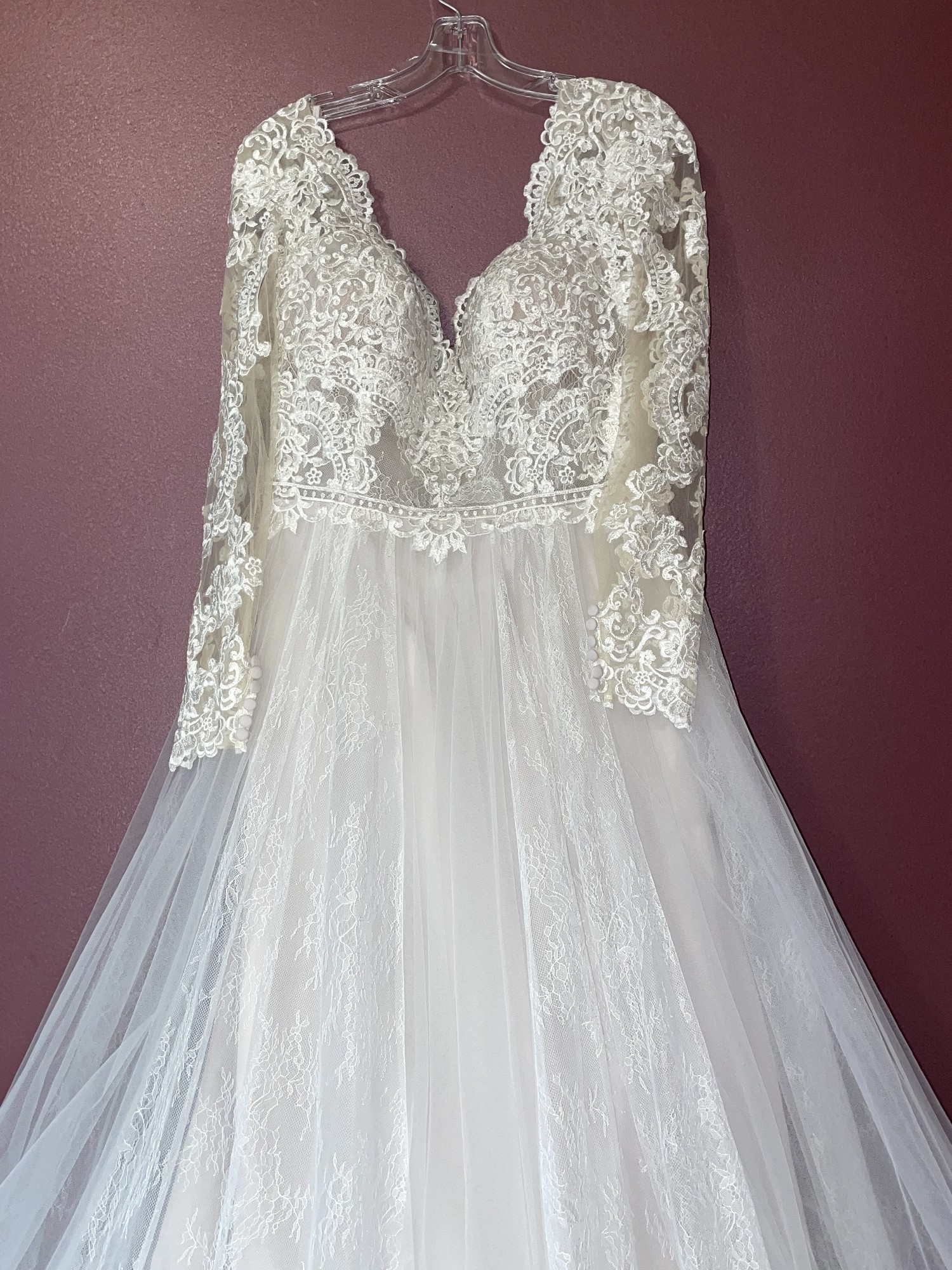 Maggie Sottero Rebecca Ingram Iris New Wedding Dress - Stillwhite