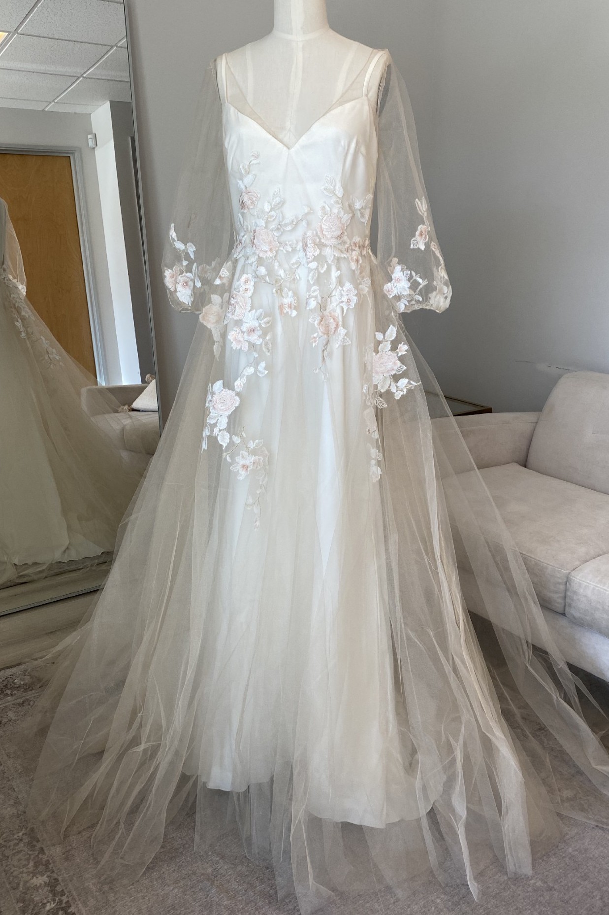 Tara Lauren Calloway with Crepe Slip New Wedding Dress Save 58% ...