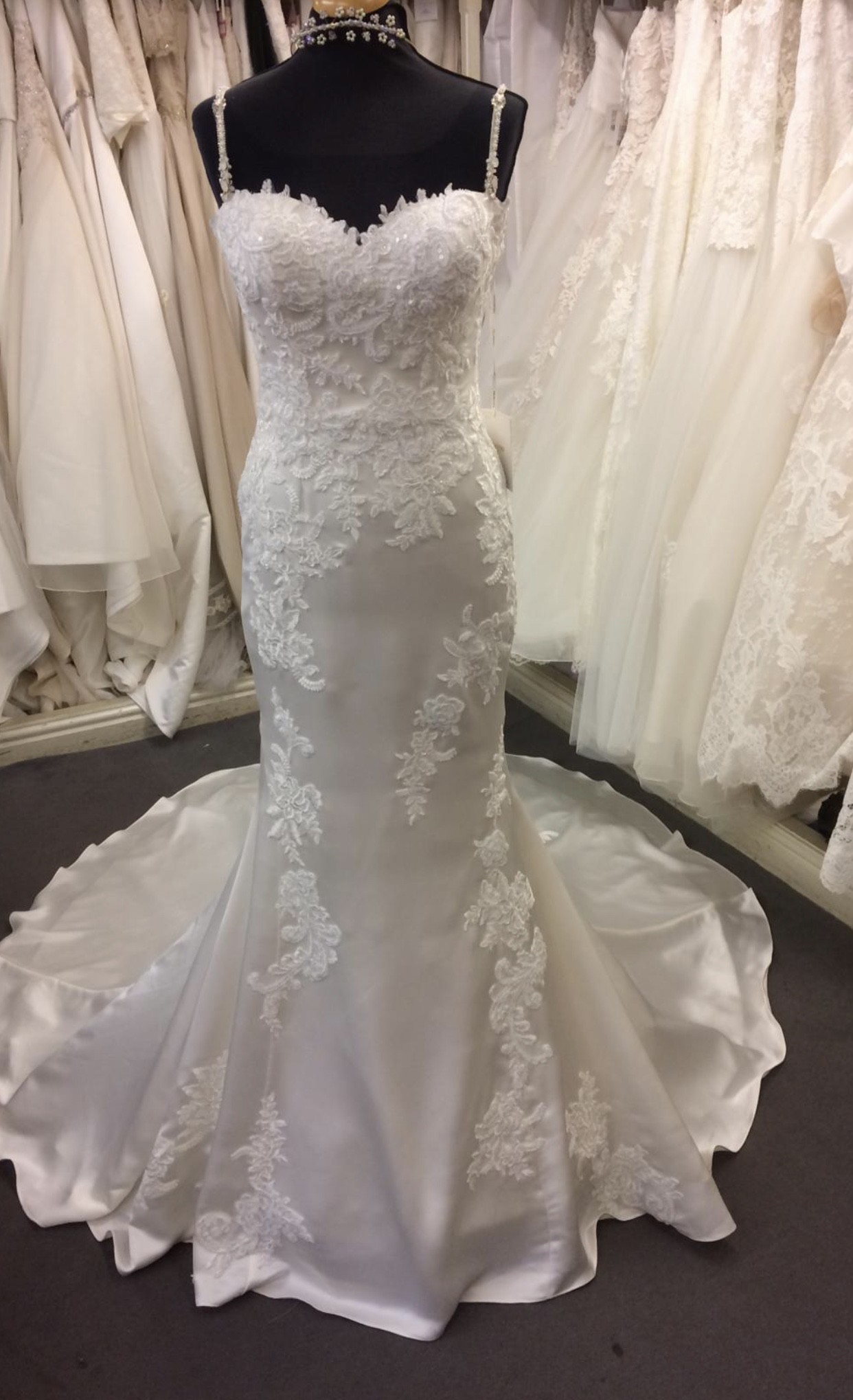 Pronovias Drens Sample Wedding Dress Save 72% - Stillwhite