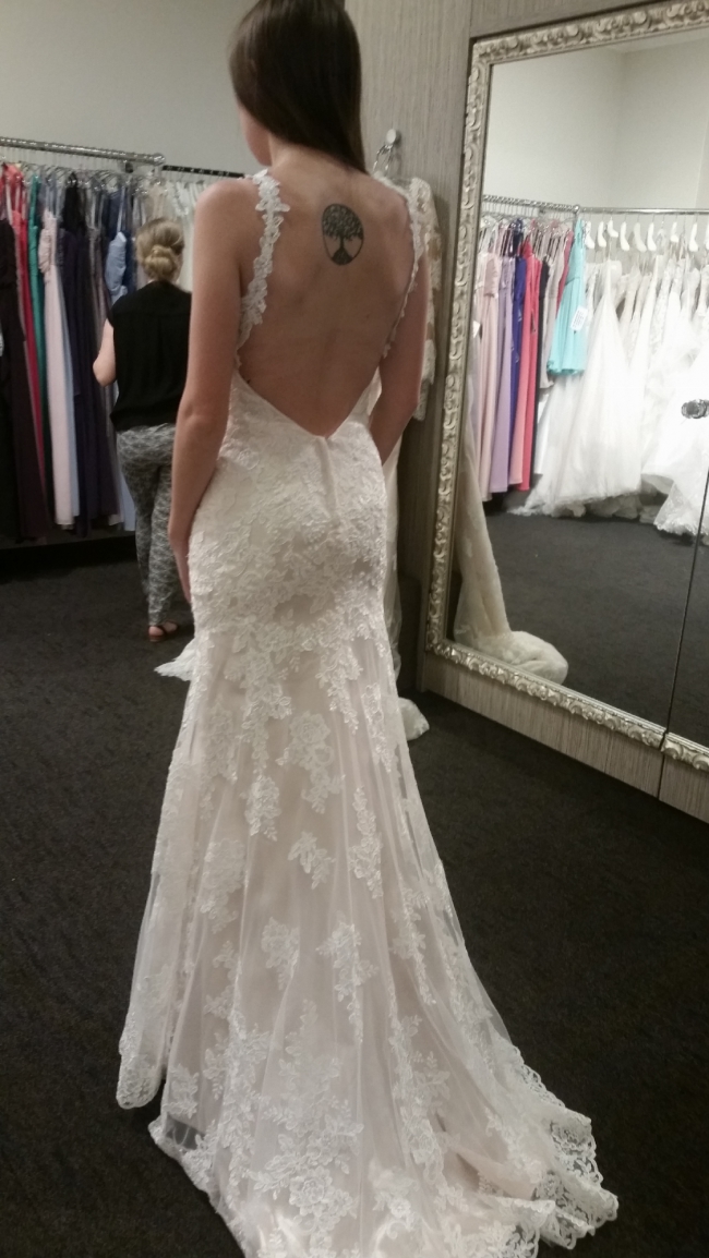 Stella York 5984 Second Hand Wedding Dress on Sale