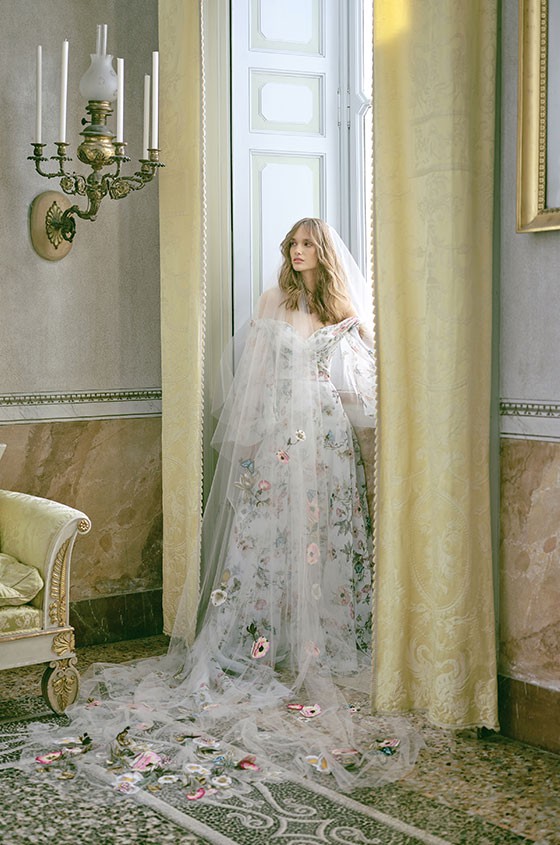 Monique Lhuillier Monique Lhuillier