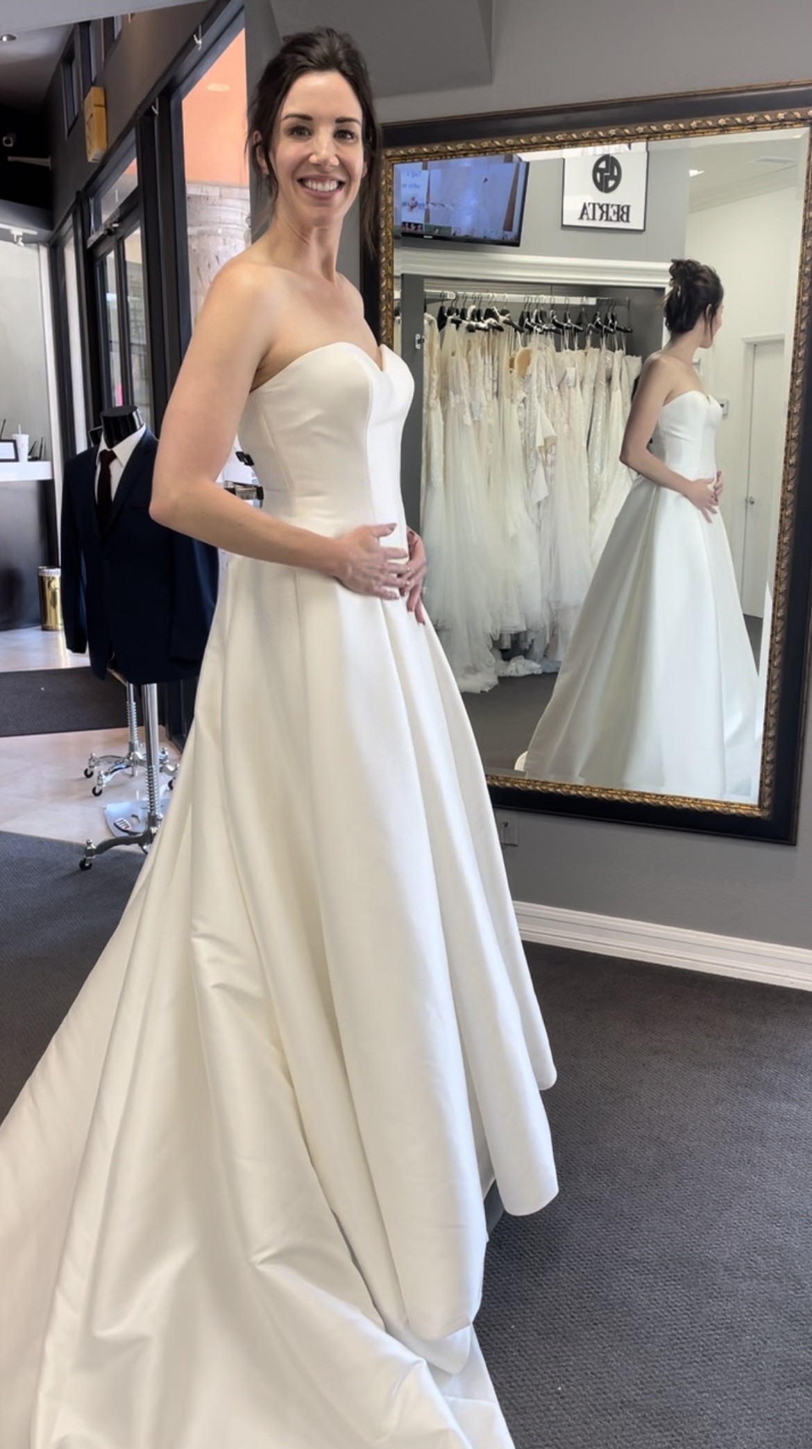 Vera Wang New Wedding Dress Save 53 Stillwhite