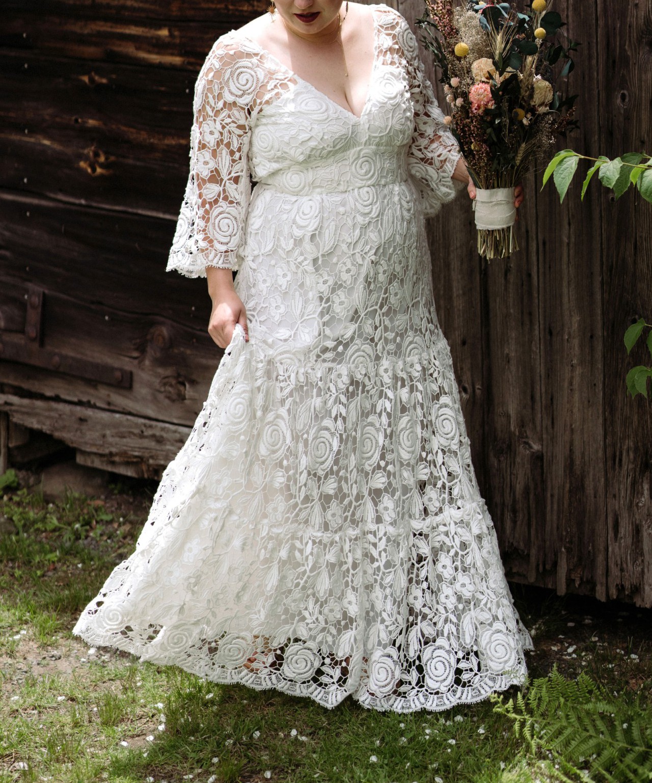 Kite and Butterfly Spring Roses Wedding Dress Save 88 Stillwhite