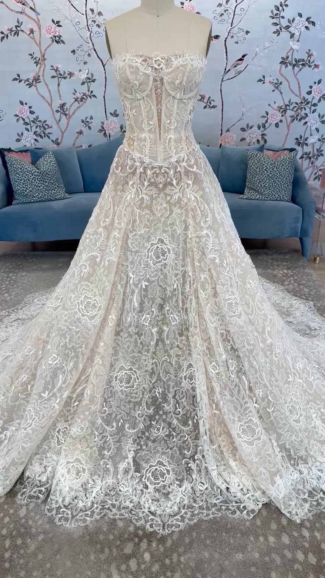 Galia Lahav, Martini