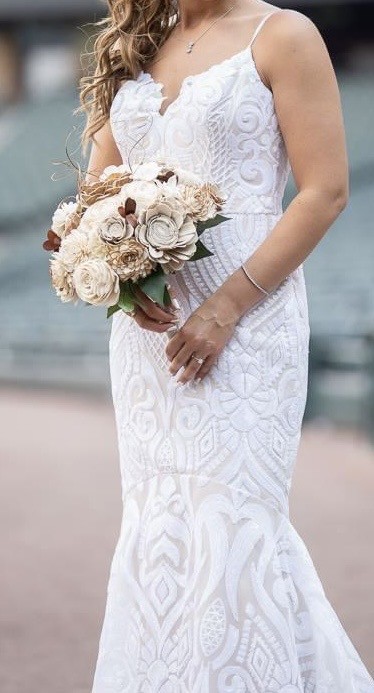 hayley paige lace dress Hayley Paige Wedding Gown Style 6959/ Mulan Ivory Size 10 Runway MSRP $3555